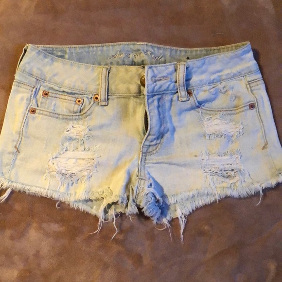 American Eagle Outfitters Pants - MUST GO! MAKE OFFER! American Eagle jean shorts